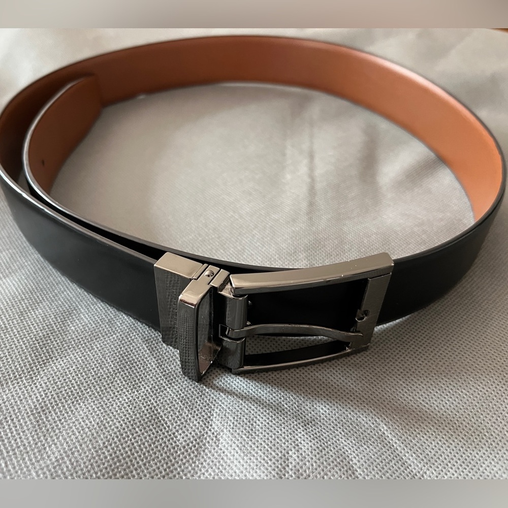 Perry Ellis Mens Reversible Leather Belt Size 32